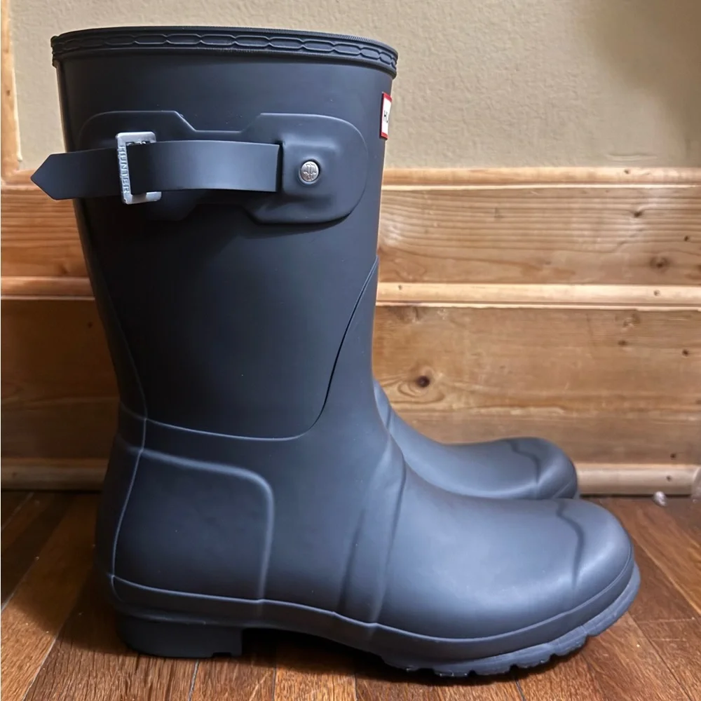 Womens hunter boots black size 10 brand new